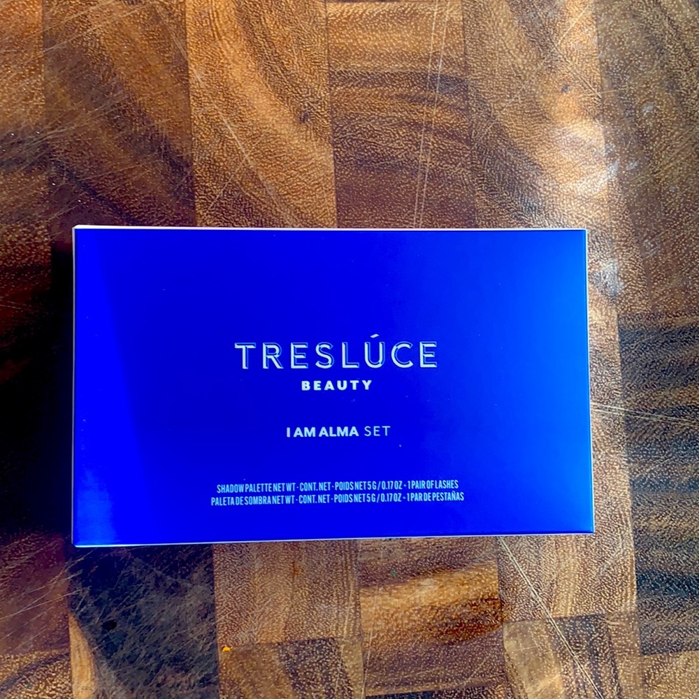 Tresluce i am alma set